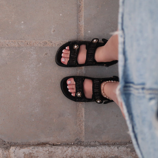 Élise Noir Sandaler