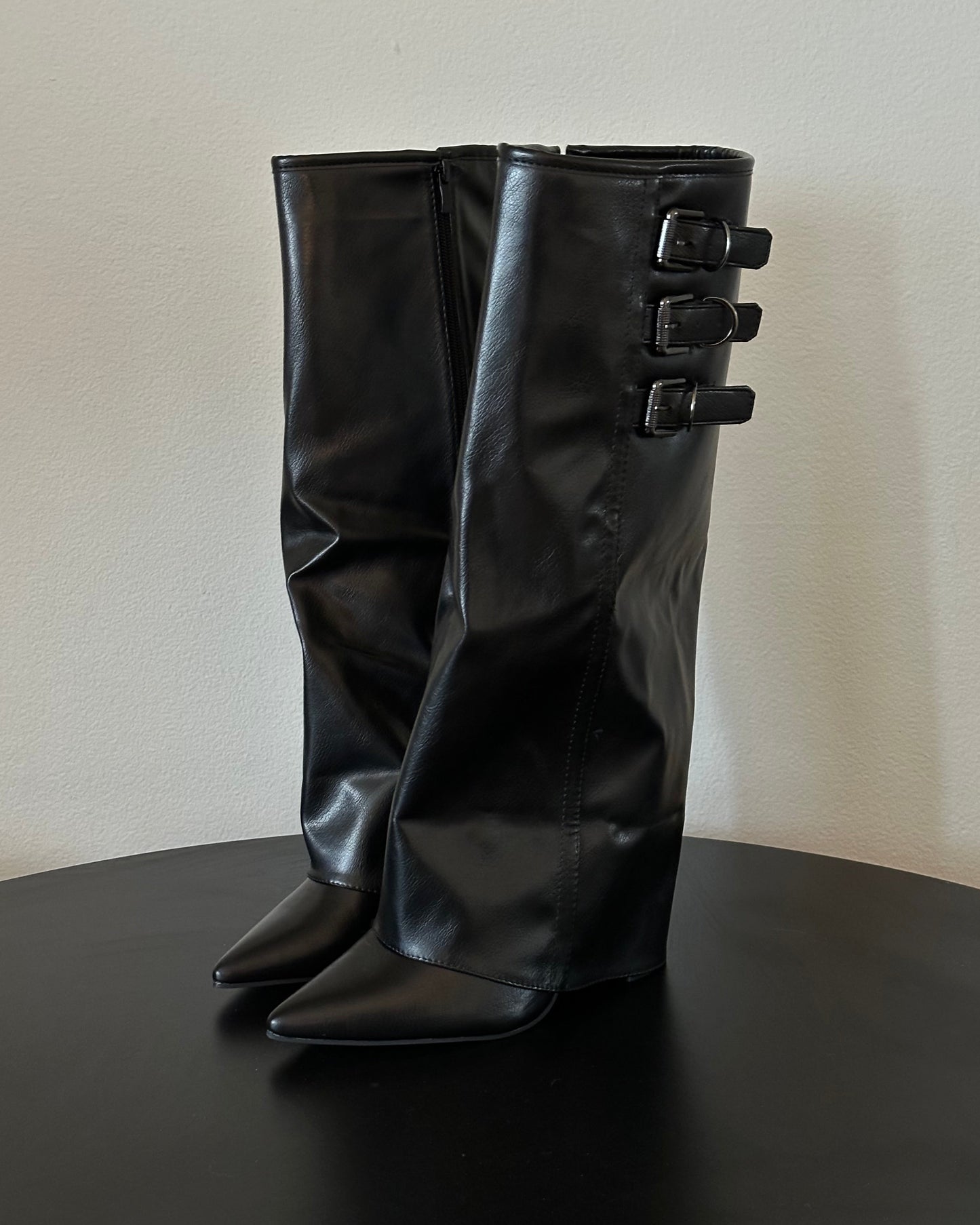 Dalia Boots