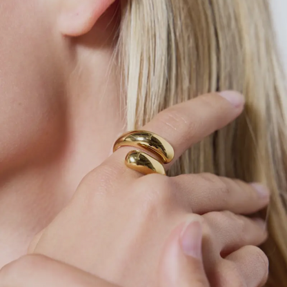 MADDIE Ring